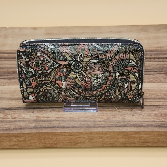 Sakroots Women's Multicolor Wallet, Like New - Picture 3 of 7